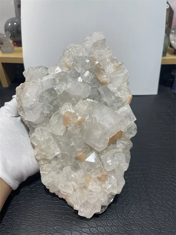 2.2 kg Frumoase minerale naturale apophyllite cu zeolit specimene