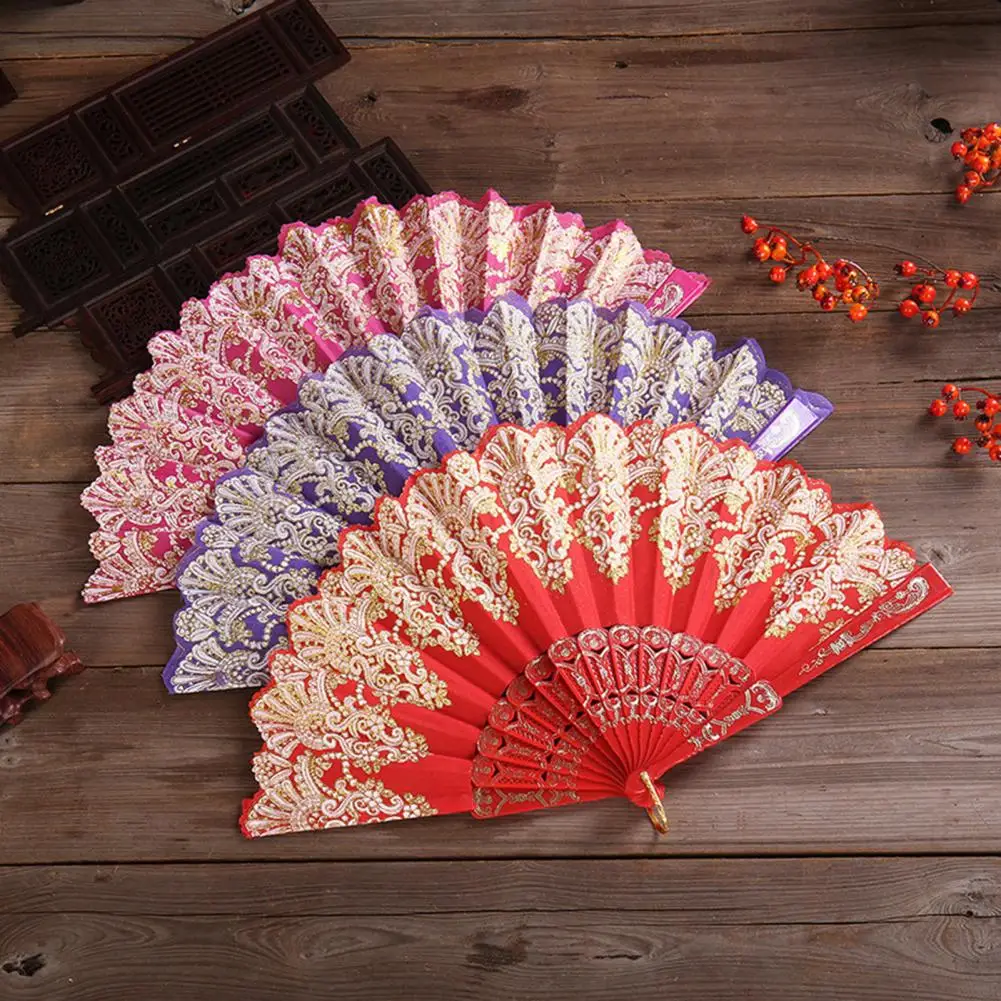 Mână A Avut Loc Ventilator Brodate În Stil Chinezesc Arta Ambarcațiunile De Pliere Fan Model Rafinat De Dans Retro Pliere Ventilator De Mână Pentru Nunta